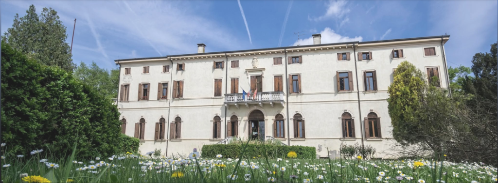 Facciata Scuola Media Cappelletti